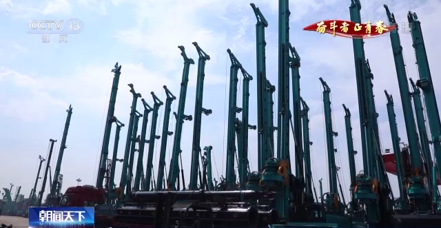 央视《奋斗者·正青春》 | 朱振新:励志创新 装备报国