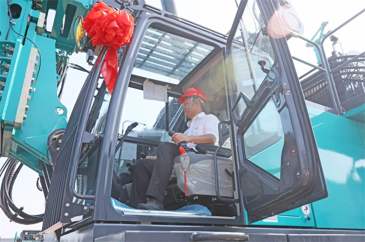 山河智能桩工机械再添强将!SWDM800H旋挖钻机顺利下线