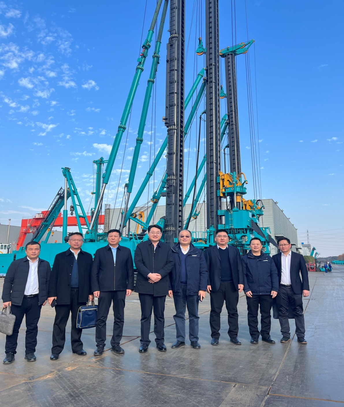 强强联合,共谋发展!山河智能与中铁六局路桥公司签订战略合作协议