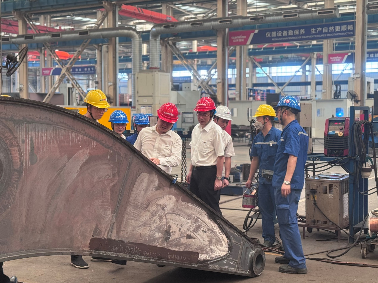 战高温,保安全--山河智能开展高温防暑专项安全检查